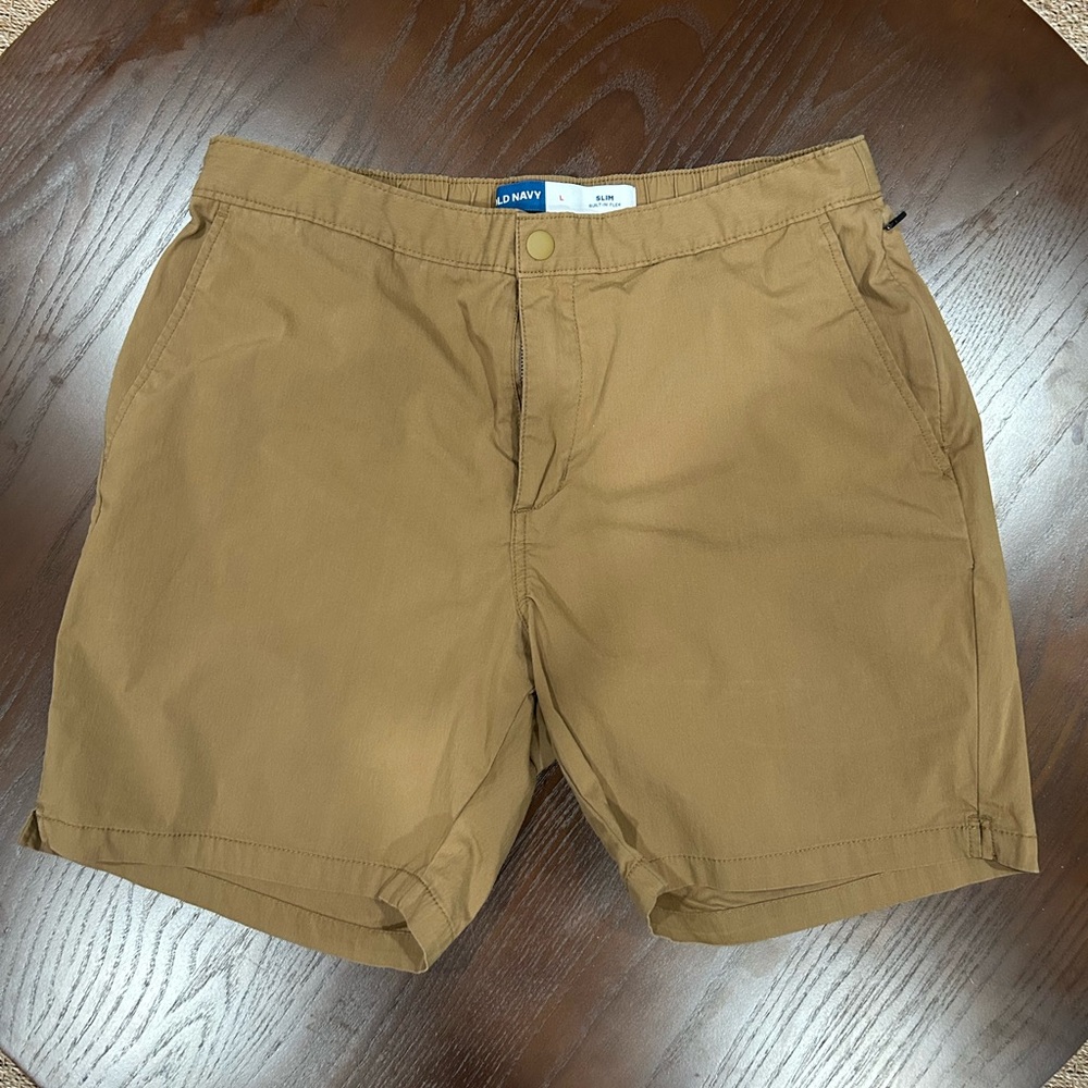 Old Navy Men's Brown Flat Front Shorts